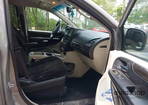 2015 Dodge Grand Caravan Sxt from USA, damaged, VIN 2C4RDGCG1FR550027